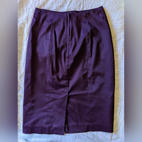 Royal purple pencil skirt H&M size 6 with pretty bow 💜 - Picture 7 of 10
